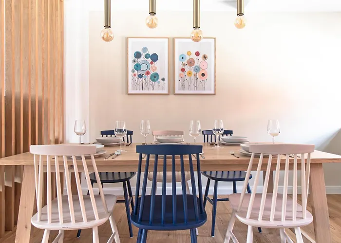 Im Altstadtgässchen Mit 3 Badezimmern Ferienhaus *