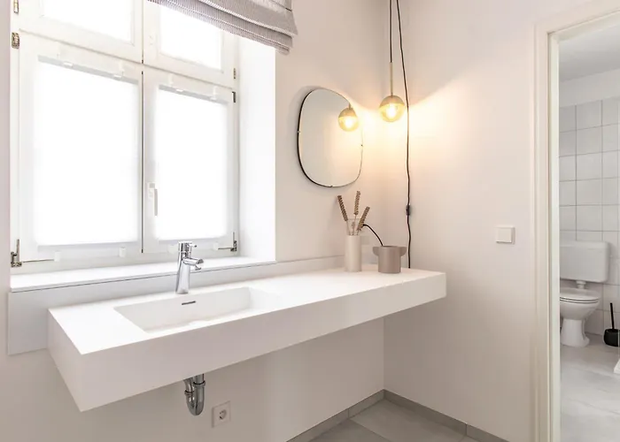 Im Altstadtgässchen Mit 3 Badezimmern *